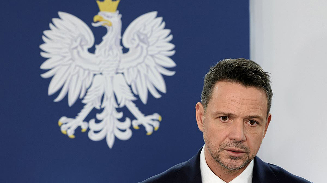 Rafał Trzaskowski afera śmieciowa prokuratura 17 06 2025